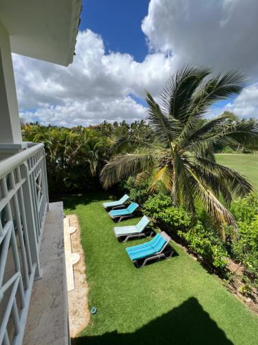 Zahrada ubytování Private Villa LaPerla Iberosta 3BDR, Pool, Beach, WiFi