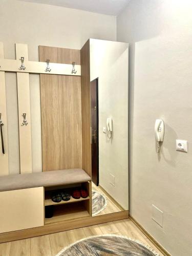 Adra's apartment - Image 4
