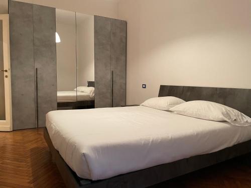 En eller flere senger på et rom på CORSO GARIBALDI 64 - LIVING MILAN