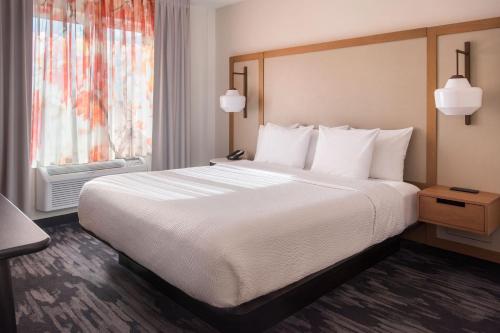 Fairfield Inn by Marriott New York LaGuardia Airport/Flushing Image