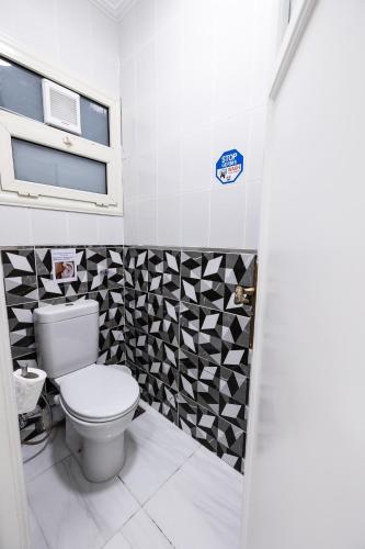 Ένα μπάνιο στο Gleem Luxury Apartments Elite