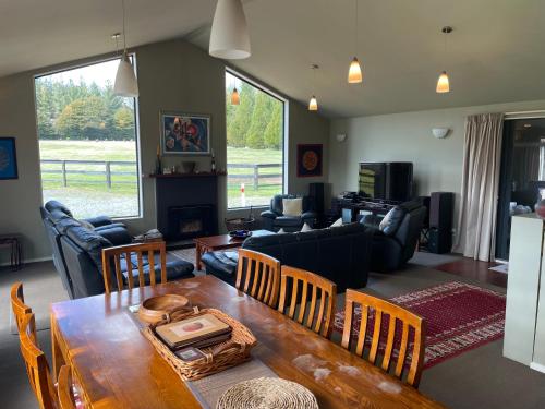 Χώρος καθιστικού στο Waiora lodge