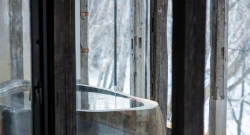 a view of a window with a glass table at SHIGUCHI in Kutchan