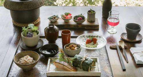 Mâncare la sau în apropiere de acest ryokan