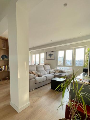 Gallery image of Piso de 2 habitaciones en centro, zona muy tranquila con playa a 2 min andando in Gijón