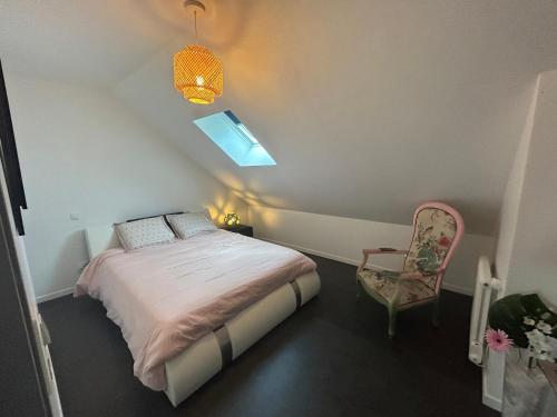 Postel nebo postele na pokoji v ubytování Appart stylé très spacieux Sedan 4E