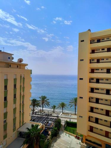 SEAFRONT APARTMENT