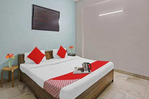 Gallery image of Hotel O Premium Stay Near Dlf Avenue Saket in New Delhi