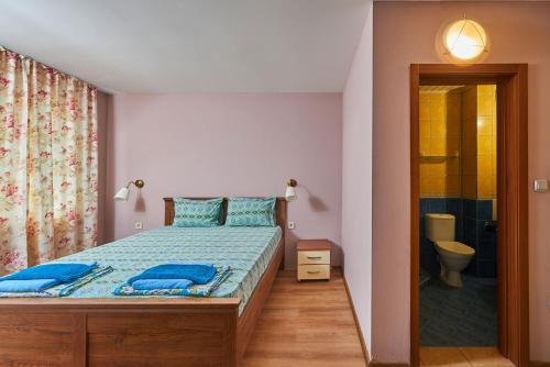 Postel nebo postele na pokoji v ubytování Family Hotel Electra