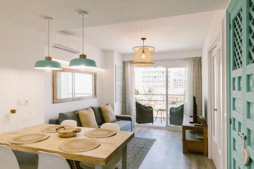 Precioso apartamento en primera línea de playa II