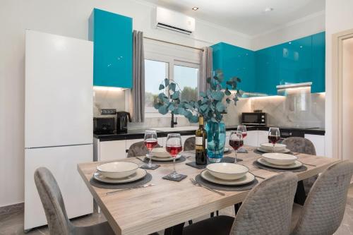 Η κουζίνα ή μικρή κουζίνα στο Villa D&J by "elite"
