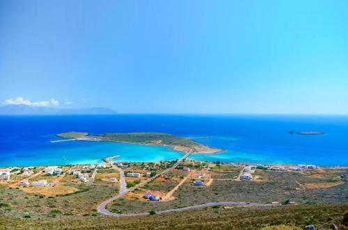 Skats uz naktsmītni Kythera Beach Apartments no putna lidojuma