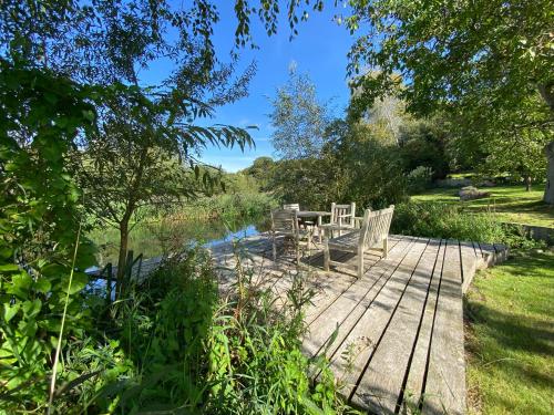 Avon Turn View – Photos 2