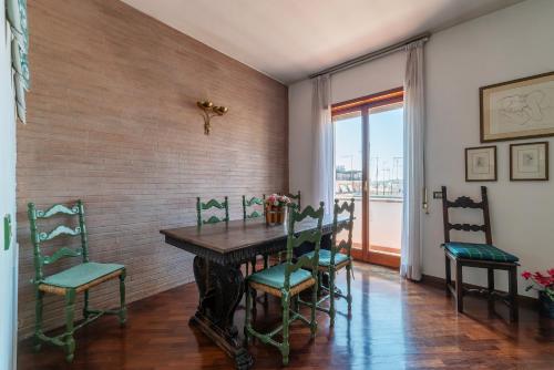 GuestHost - Flaminio Apartment panoramic view with terrace