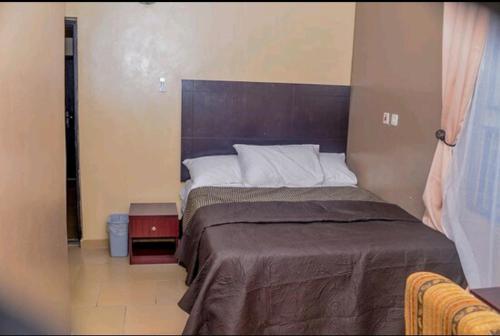 OMOBOJA GUEST HOTEL – Photos 5