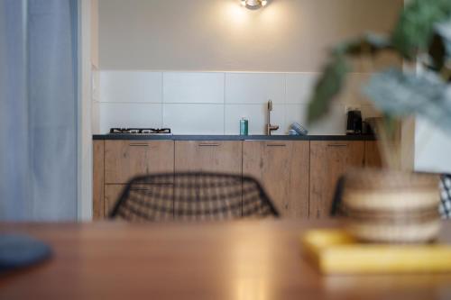 Waterside Apartmentsにあるキッチンまたは簡易キッチン