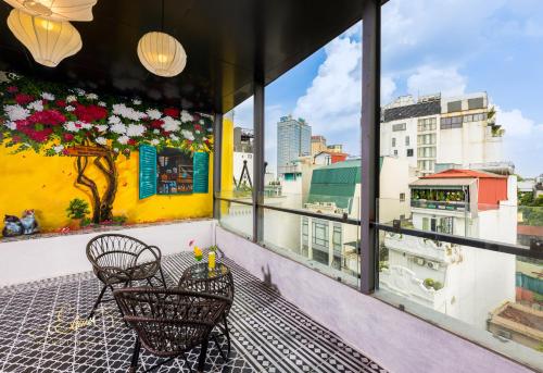 Balkón nebo terasa v ubytování Eliana Signature Hanoi Hotel