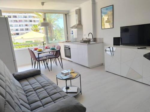 Design flat in central place nhere Yumbo