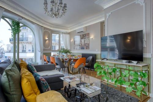 Charmant 160m² 6CH-Haussmannien Climatisé & Ascens