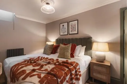 The Cotham Arms Apartments photo 12