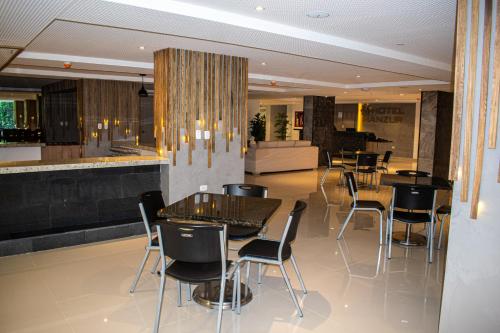 Χώρος καθιστικού στο HOTEL MANZUR