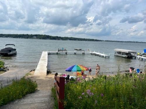 Foto dalla galleria di Blue Beach Cottage a Delavan