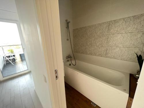 Et badeværelse på DAS Penthouse Otopeni Airport