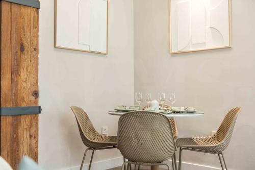 Eclectic & elegant apartment by REMS photo 14