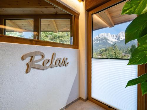 Vue générale sur la montagne ou vue sur la montagne depuis la maison de vacances