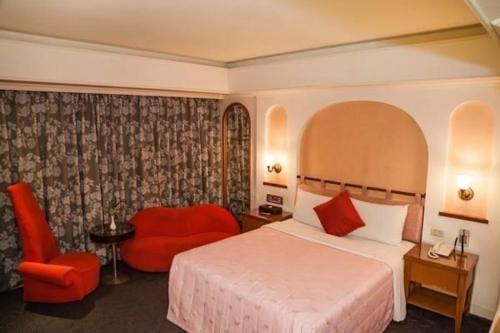 Postel nebo postele na pokoji v ubytování Liya Boutique Hotel