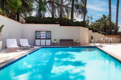 Holiday Inn Express La Mesa Near SDSU, an IHG Hotel Image