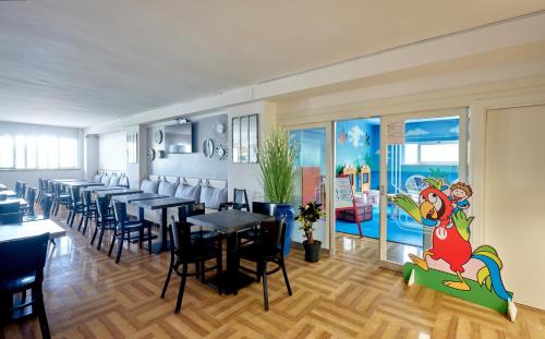 Ảnh trong thư viện ảnh của UNA HOTELS Imperial Beach Hotel ở Marotta