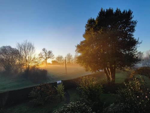 Un paisaje natural cerca of the bed and breakfast