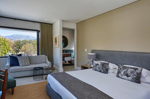 Ruang duduk di Chapter House Boutique Hotel by The Living Journey Collection