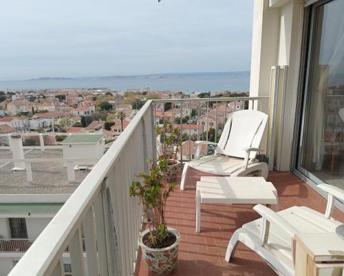 LES ISLES Panoramic Sea View