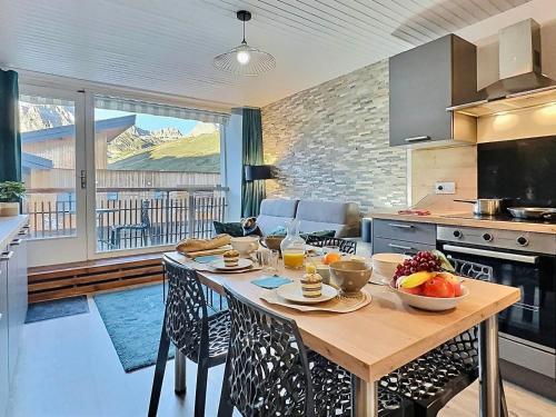 Charmant appartement de 30m² avec balcon, au pied des pistes, pour 4 personnes - FR-1-411-874