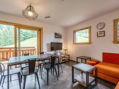 Appartement 3 Pièces + Cabine, 6 Pers, Terrasse Sud/Est, Proche Pistes, Garage, Wi-Fi