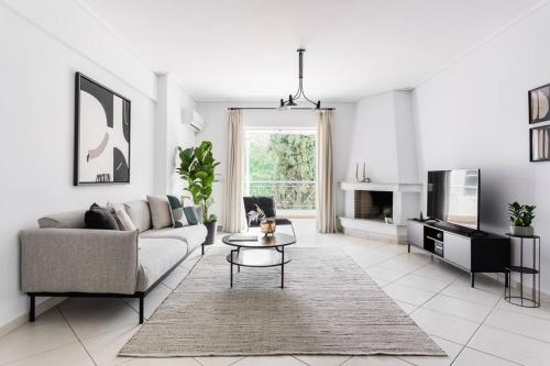 Exceptional 2BR Apartment in Marousi by UPSTREET