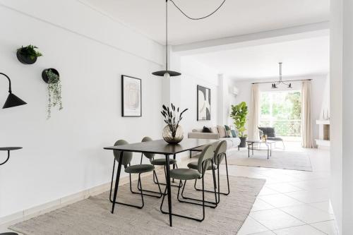 Exceptional 2BR Apartment in Marousi by UPSTREET