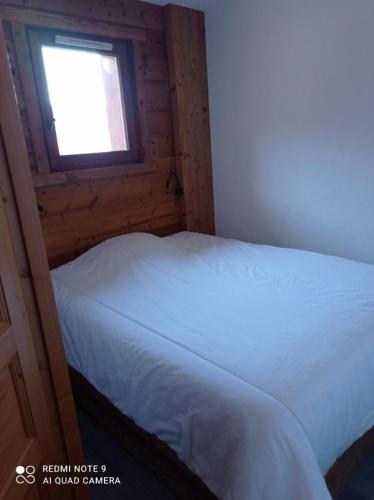 Ένα ή περισσότερα κρεβάτια σε δωμάτιο στο Appartement lumineux, 5 personnes, 2 chambres - OCI04