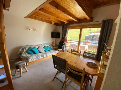 Appartement lumineux, 8 personnes, 3 chambres, 1 mezzanine - OR16