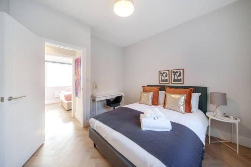 Gallery image of Cosy Tooting Retreat: 2-Bed Gem in London