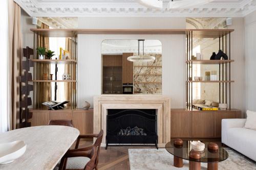 Posezení v ubytování HIGHSTAY - Luxury Serviced Apartments - Le Marais