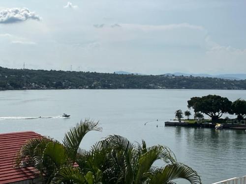Gallery image of Suite en Teques: Acceso al Lago y Piscina in Tequesquitengo