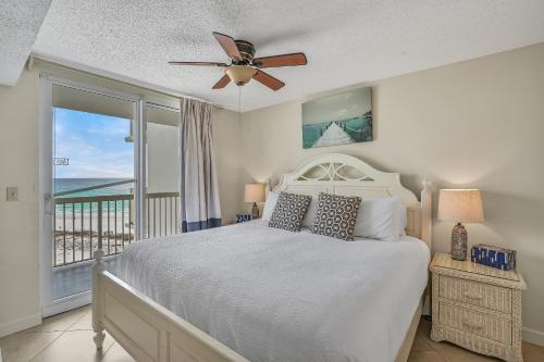 Pelican Beach Resort by Panhandle Getaways photo 36