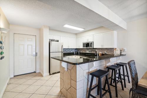 Pelican Beach Resort by Panhandle Getaways photo 45