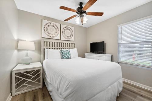 Pelican Beach Resort by Panhandle Getaways photo 58