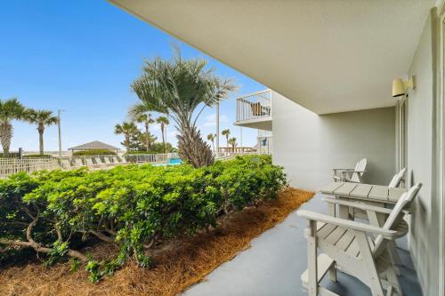 Pelican Beach Resort by Panhandle Getaways photo 52