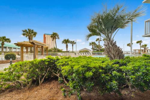 Pelican Beach Resort by Panhandle Getaways photo 53