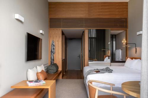 Letto o letti in una camera di Wonil Hotel Perth - Handwritten Collection